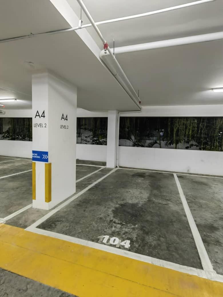 Homezstay Soho Timesquare Miri Kültér fotó